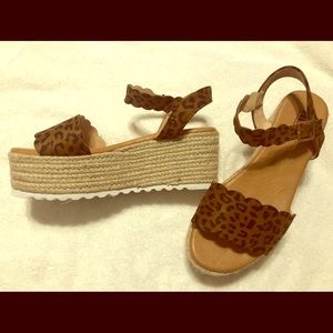 Ladies size 7 leopard print wedges